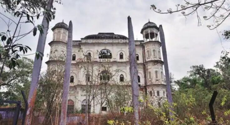 lucknow bhutia oil house