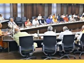 cm yogi meeting