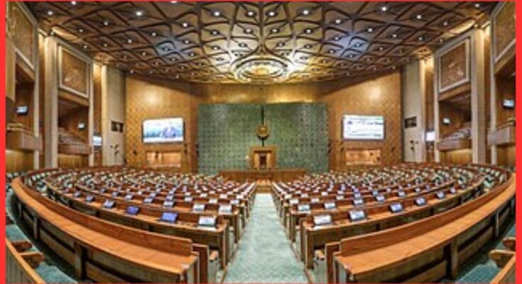 parliament artical 105